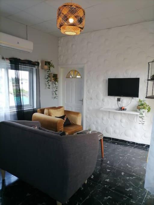 Bel Appartement Avec Petit Balcon Sympa Порто-Ново Екстериор снимка